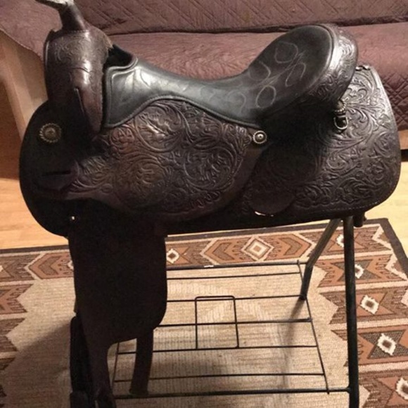 Used Circle Y Park and Trail Saddle EXTRA SHIPPING - Picture 1 of 8